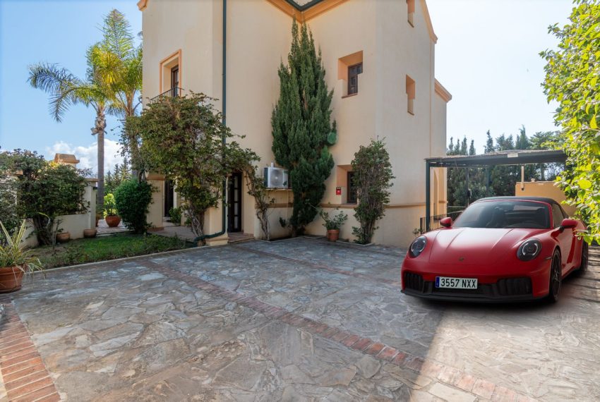 R5346124-House-For-Sale-San-Pedro-de-Alcantara-Detached-Villa-5-Beds-362-Built-12