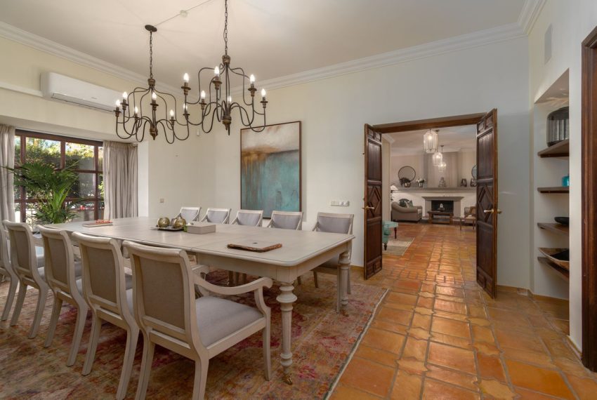 R5346124-House-For-Sale-San-Pedro-de-Alcantara-Detached-Villa-5-Beds-362-Built-16