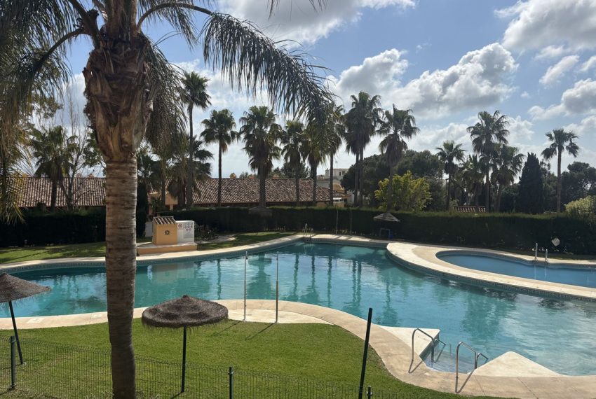 R5346172-Apartment-For-Sale-Calahonda-Middle-Floor-Apartment-2-Beds-110-Built-1