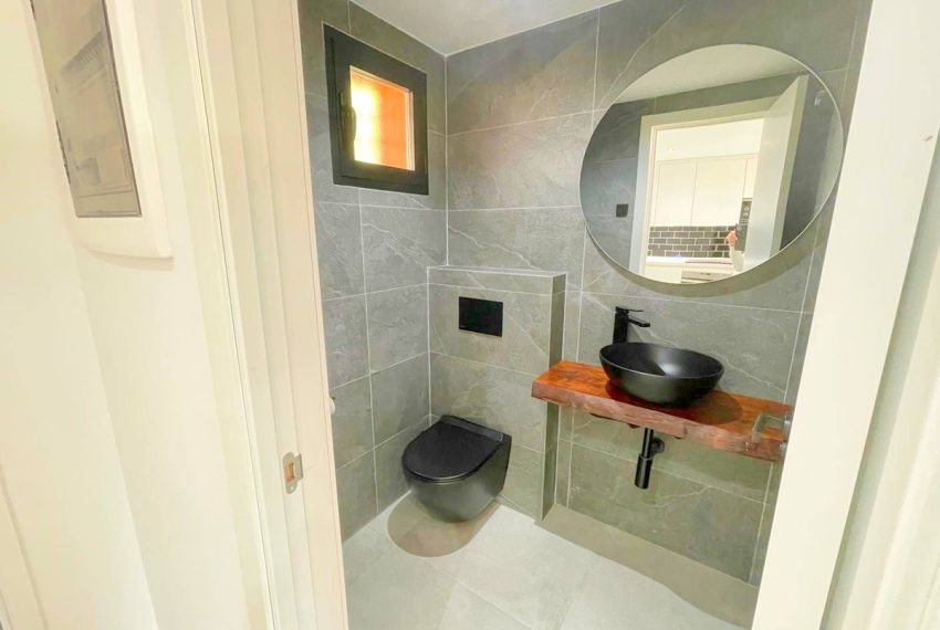 R5346175-House-For-Sale-El-Paraiso-Townhouse-3-Beds-150-Built-13