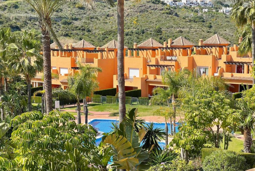 R5346175-House-For-Sale-El-Paraiso-Townhouse-3-Beds-150-Built-2