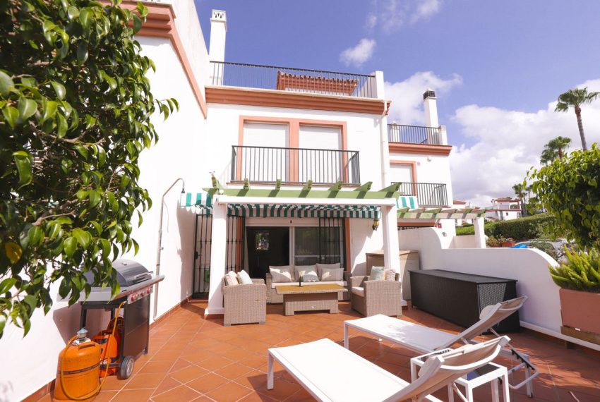 R5346304-House-For-Sale-Marbella-Townhouse-3-Beds-222-Built-1