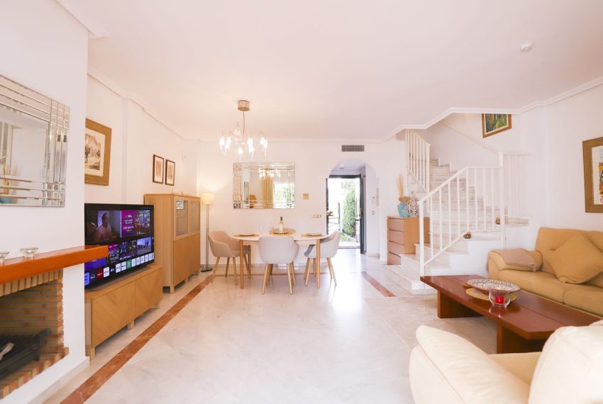 R5346304-House-For-Sale-Marbella-Townhouse-3-Beds-222-Built-3