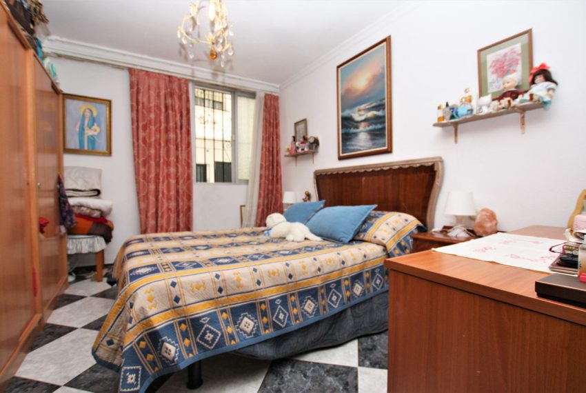 R5346388-House-For-Sale-Marbella-Townhouse-6-Beds-220-Built-14