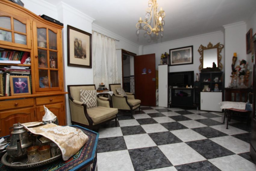 R5346388-House-For-Sale-Marbella-Townhouse-6-Beds-220-Built-16