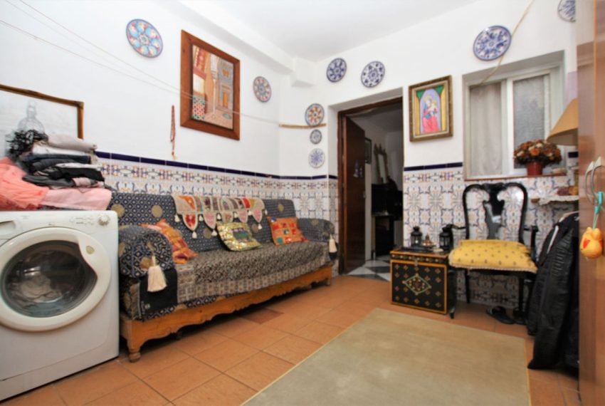 R5346388-House-For-Sale-Marbella-Townhouse-6-Beds-220-Built-7