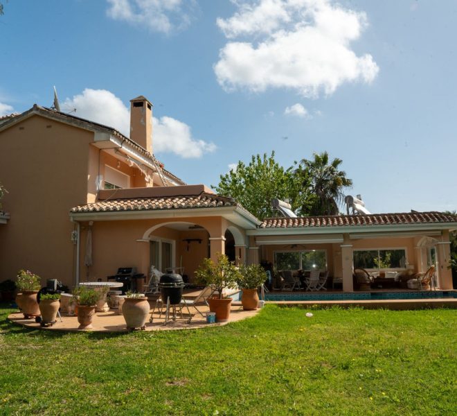 R5346391-Image 1-Detached Villa - 4 Beds - 371 Built