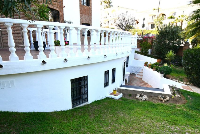 R5346406-House-For-Sale-Mijas-Costa-Detached-Villa-7-Beds-400-Built-12