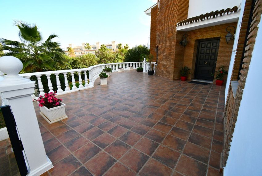 R5346406-House-For-Sale-Mijas-Costa-Detached-Villa-7-Beds-400-Built-14