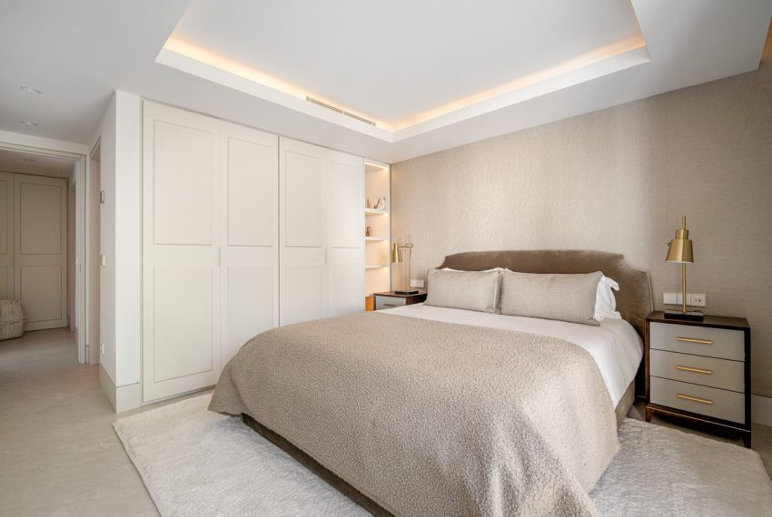 R5346460-Apartment-For-Sale-The-Golden-Mile-Penthouse-Duplex-3-Beds-172-Built-15