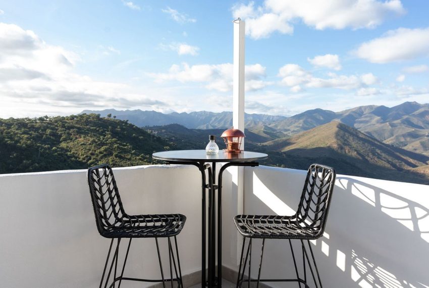 R5346583-House-For-Sale-La-Mairena-Townhouse-3-Beds-275-Built-3