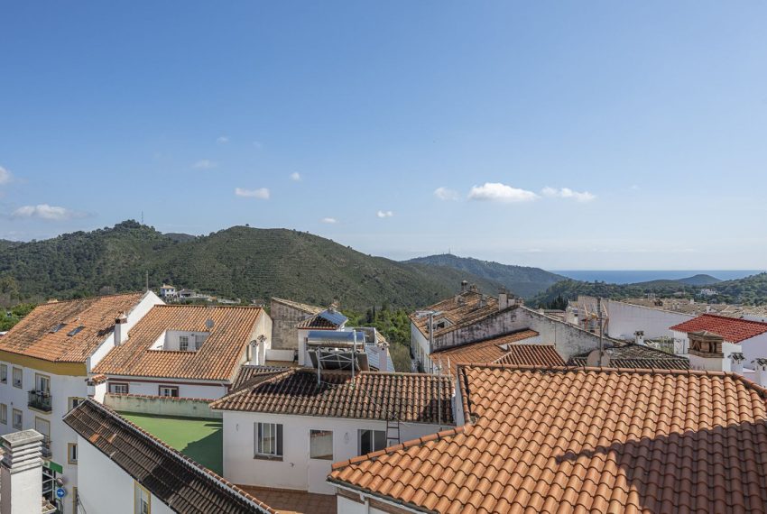 R5346598-Apartment-For-Sale-Ojen-Penthouse-Duplex-2-Beds-103-Built-3