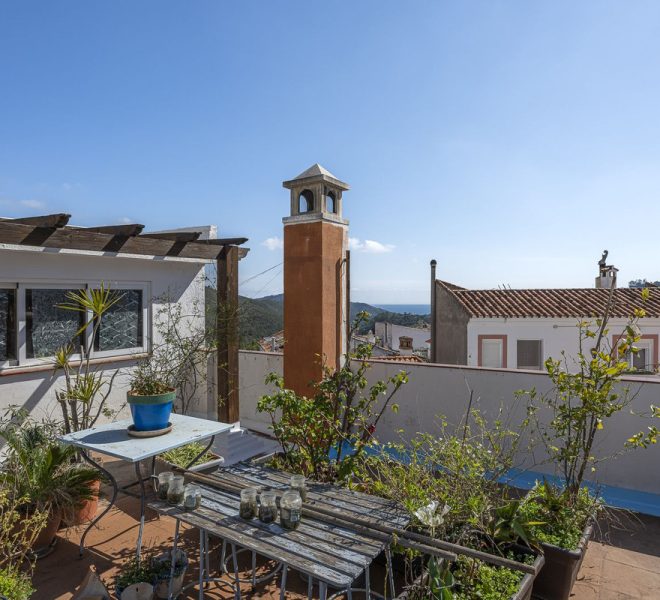 R5346598-Image 1-Penthouse Duplex - 2 Beds - 103 Built