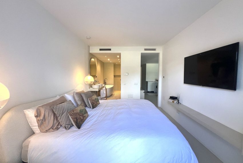 R4137199-Apartment-For-Sale-Nueva-Andalucia-Ground-Floor-Apartment-3-Beds-121-Built-15
