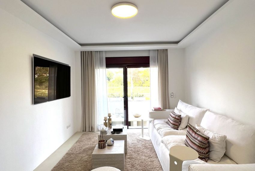 R4137199-Apartment-For-Sale-Nueva-Andalucia-Ground-Floor-Apartment-3-Beds-121-Built-3