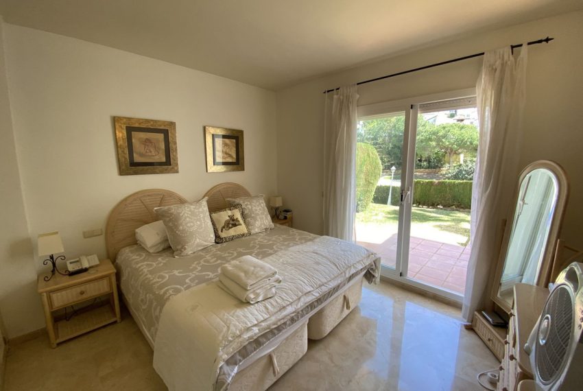 R4688032-Apartment-For-Sale-La-Quinta-Duplex-3-Beds-137-Built-5