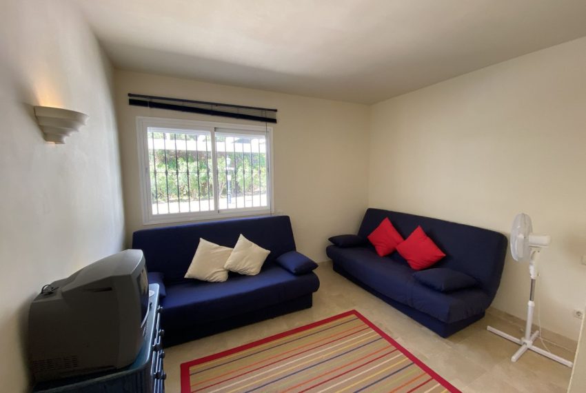 R4688032-Apartment-For-Sale-La-Quinta-Duplex-3-Beds-137-Built-8