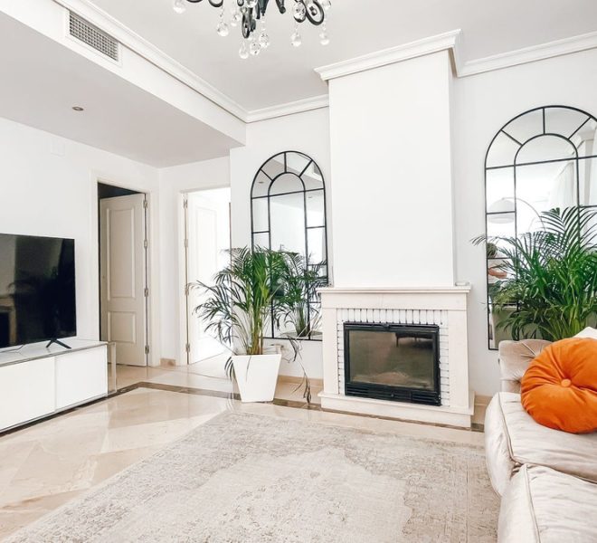 R5038831-Image 1-Ground Floor Apartment - 2 Beds - 113 Built