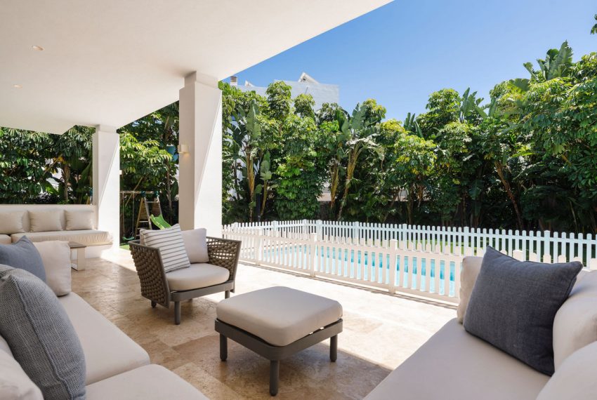 R5167978-House-For-Sale-La-Quinta-Detached-Villa-5-Beds-631-Built-13