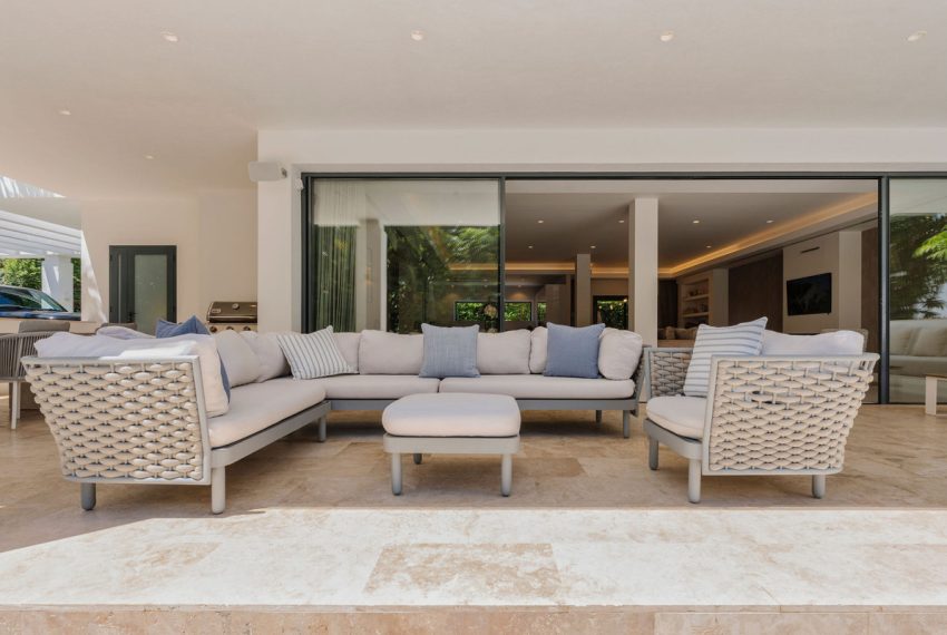 R5167978-House-For-Sale-La-Quinta-Detached-Villa-5-Beds-631-Built-4