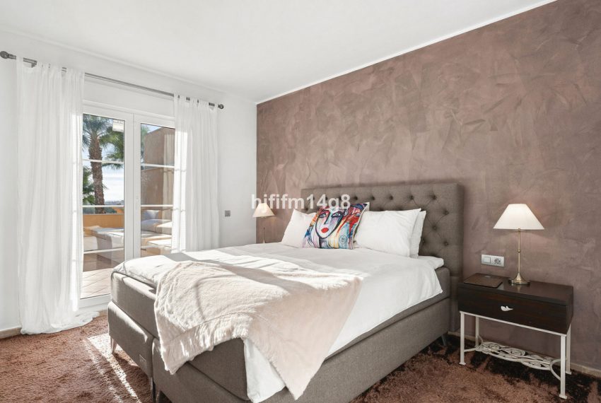 R5216806-Apartment-For-Sale-Nueva-Andalucia-Penthouse-3-Beds-143-Built-10