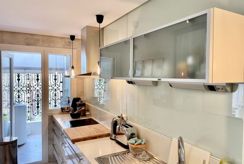 R5221681-Apartment-For-Sale-Nueva-Andalucia-Middle-Floor-Apartment-2-Beds-91-Built-13