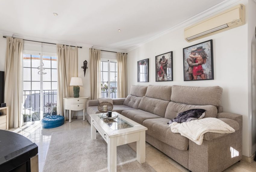 R5229550-Apartment-For-Sale-San-Pedro-de-Alcantara-Top-Floor-Apartment-1-Beds-146-Built-1