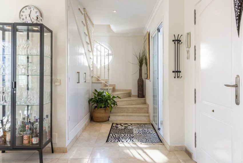 R5229550-Apartment-For-Sale-San-Pedro-de-Alcantara-Top-Floor-Apartment-1-Beds-146-Built-10