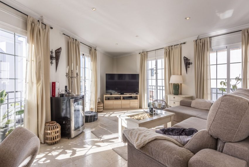 R5229550-Apartment-For-Sale-San-Pedro-de-Alcantara-Top-Floor-Apartment-1-Beds-146-Built-2