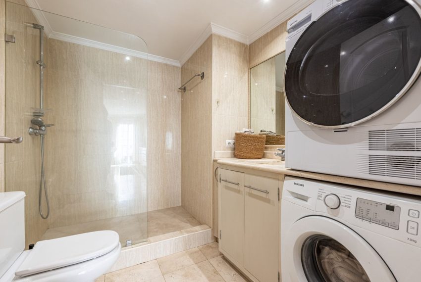 R5229550-Apartment-For-Sale-San-Pedro-de-Alcantara-Top-Floor-Apartment-1-Beds-146-Built-7