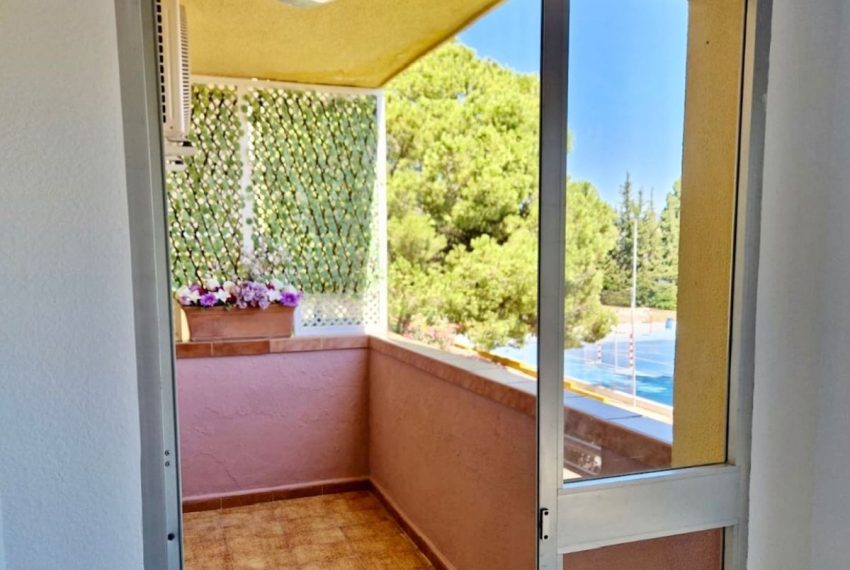 R5249965-Apartment-For-Sale-San-Pedro-de-Alcantara-Middle-Floor-Apartment-3-Beds-100-Built
