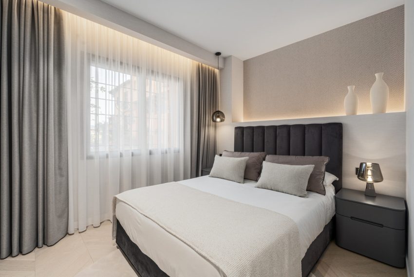 R5253811-Apartment-For-Sale-Nueva-Andalucia-Penthouse-4-Beds-215-Built-12