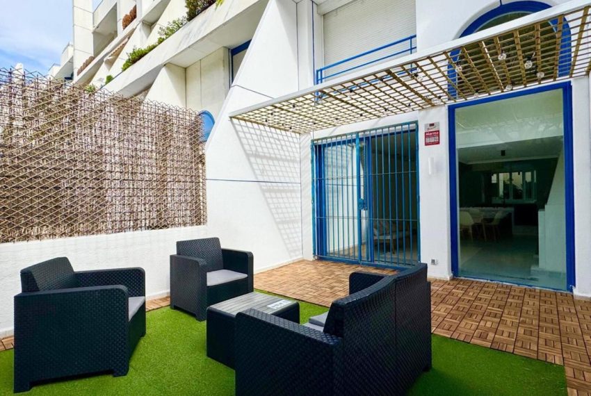 R5303302-Apartment-For-Sale-The-Golden-Mile-Duplex-2-Beds-116-Built-1