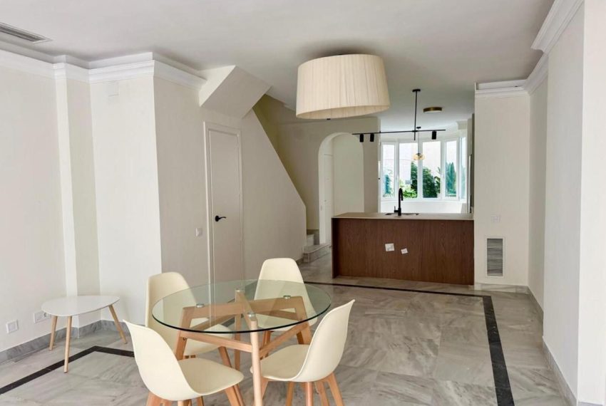 R5303302-Apartment-For-Sale-The-Golden-Mile-Duplex-2-Beds-116-Built-12
