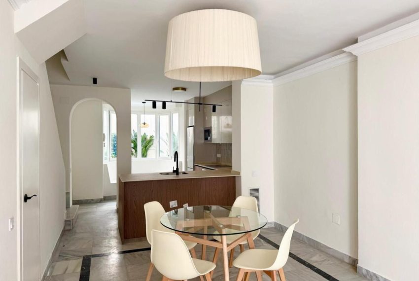 R5303302-Apartment-For-Sale-The-Golden-Mile-Duplex-2-Beds-116-Built-13
