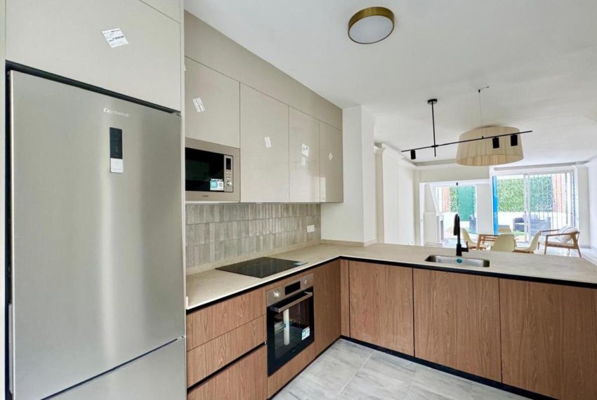 R5303302-Apartment-For-Sale-The-Golden-Mile-Duplex-2-Beds-116-Built-6