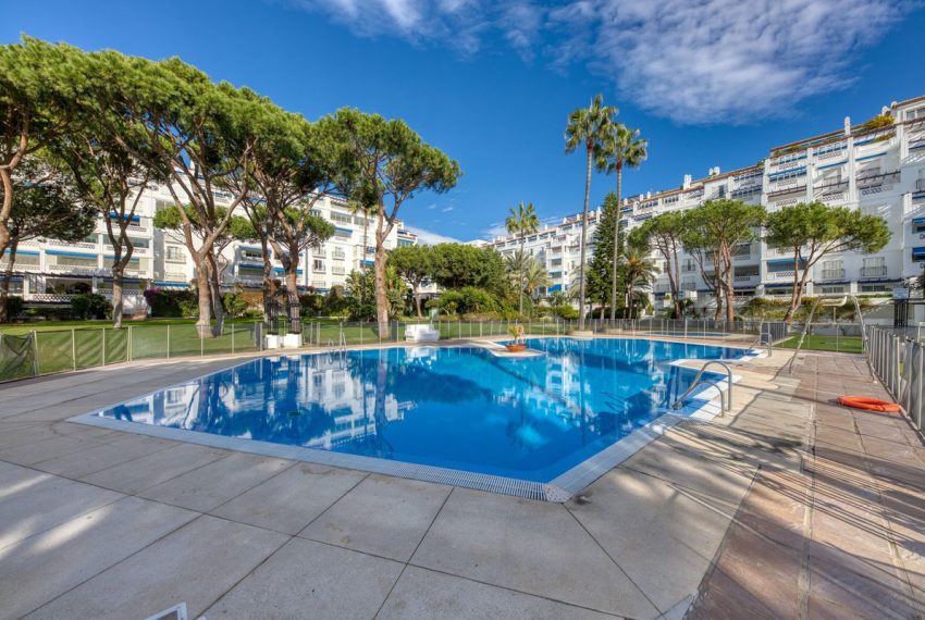 R5316046-Apartment-For-Sale-Puerto-Banus-Middle-Floor-Apartment-3-Beds-173-Built-1