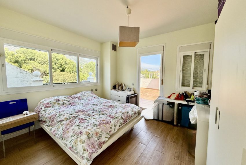 R5335522-Apartment-For-Sale-Nagueles-Duplex-2-Beds-126-Built-13