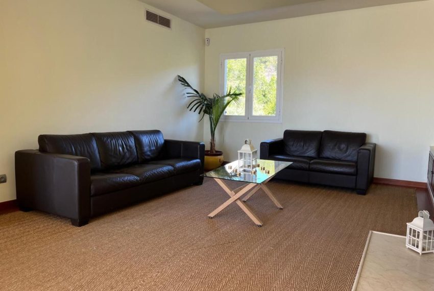 R5335522-Apartment-For-Sale-Nagueles-Duplex-2-Beds-126-Built-3