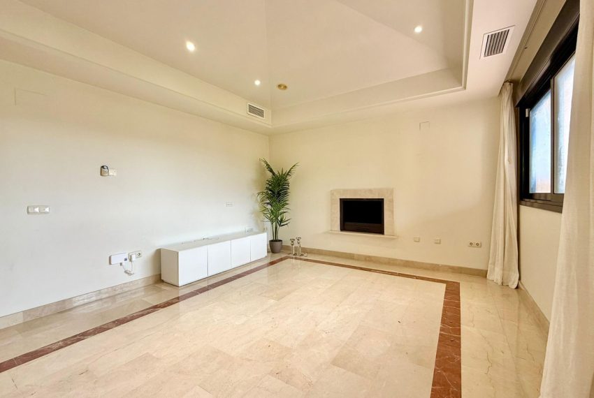 R5336557-Apartment-For-Sale-Puerto-Banus-Top-Floor-Apartment-4-Beds-227-Built-6