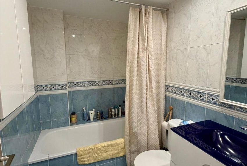 R5339179-Apartment-For-Sale-Estepona-Penthouse-4-Beds-190-Built-16