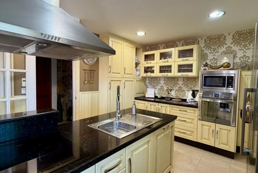 R5339179-Apartment-For-Sale-Estepona-Penthouse-4-Beds-190-Built-8