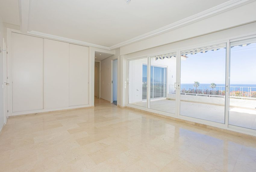 R5340790-Apartment-For-Sale-Rio-Real-Penthouse-4-Beds-205-Built-16