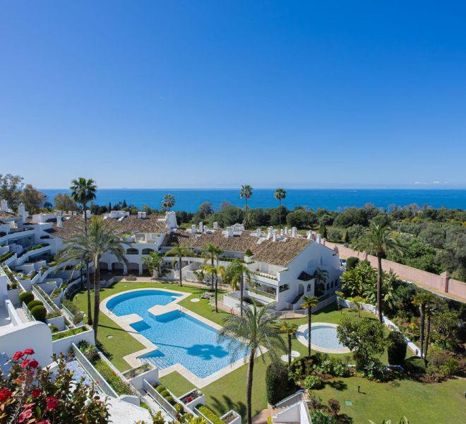 R5340790-Image 1-Penthouse - 4 Beds - 205 Built