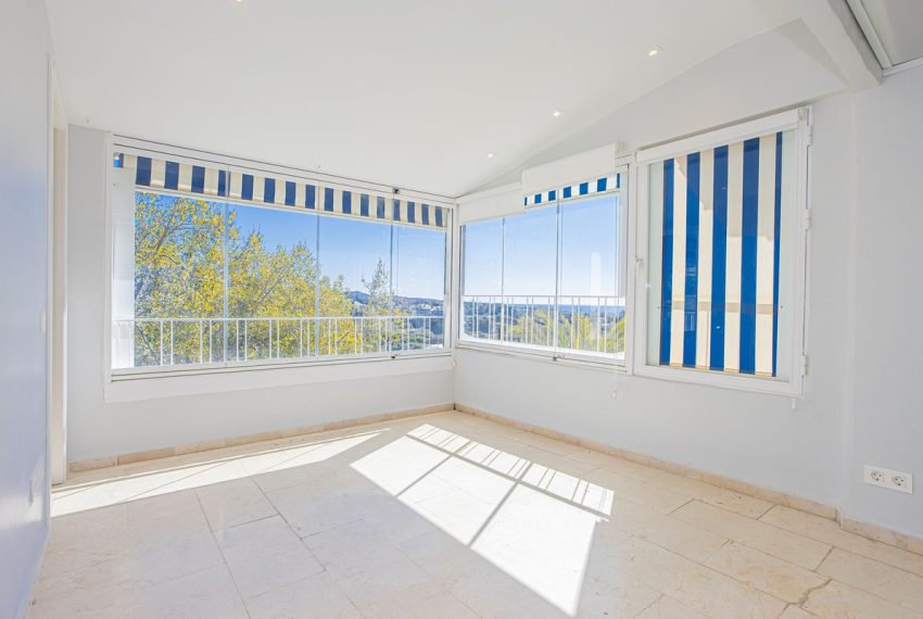 R5340790-Apartment-For-Sale-Rio-Real-Penthouse-4-Beds-205-Built-8