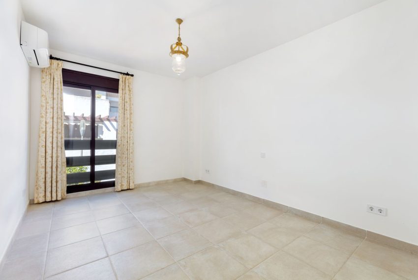 R5344102-Apartment-For-Sale-Nueva-Andalucia-Middle-Floor-Apartment-3-Beds-105-Built-4