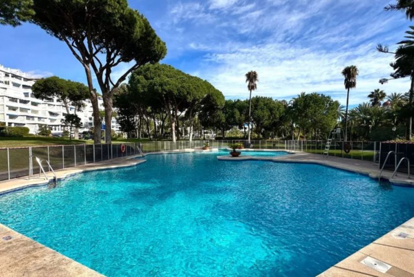 R5344348-Apartment-For-Sale-Marbella-Middle-Floor-Apartment-2-Beds-118-Built-1