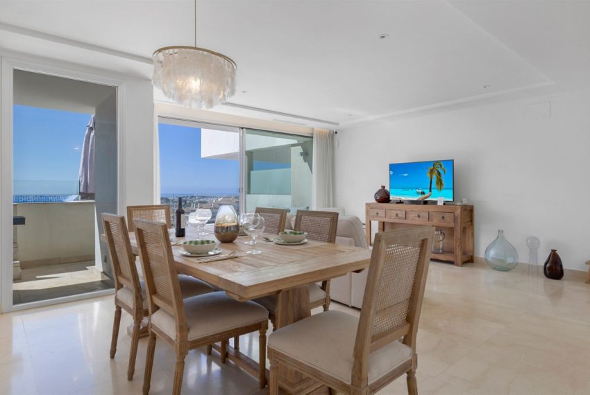 R5346109-Apartment-For-Sale-Nueva-Andalucia-Penthouse-2-Beds-98-Built-13