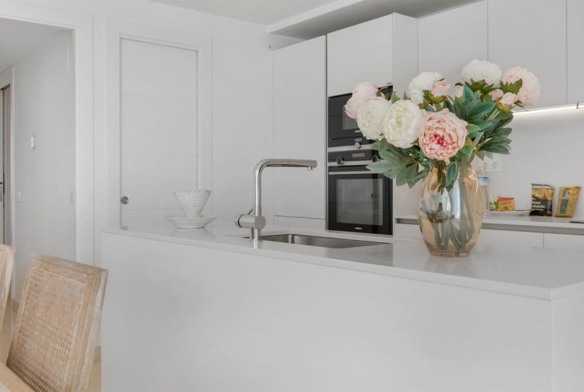 R5346109-Apartment-For-Sale-Nueva-Andalucia-Penthouse-2-Beds-98-Built-16