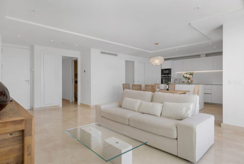 R5346109-Apartment-For-Sale-Nueva-Andalucia-Penthouse-2-Beds-98-Built-17